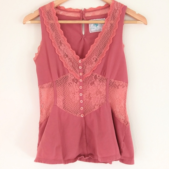 Free People Tops - FREE PEOPLE Boho Lacy Button Front Tank Top